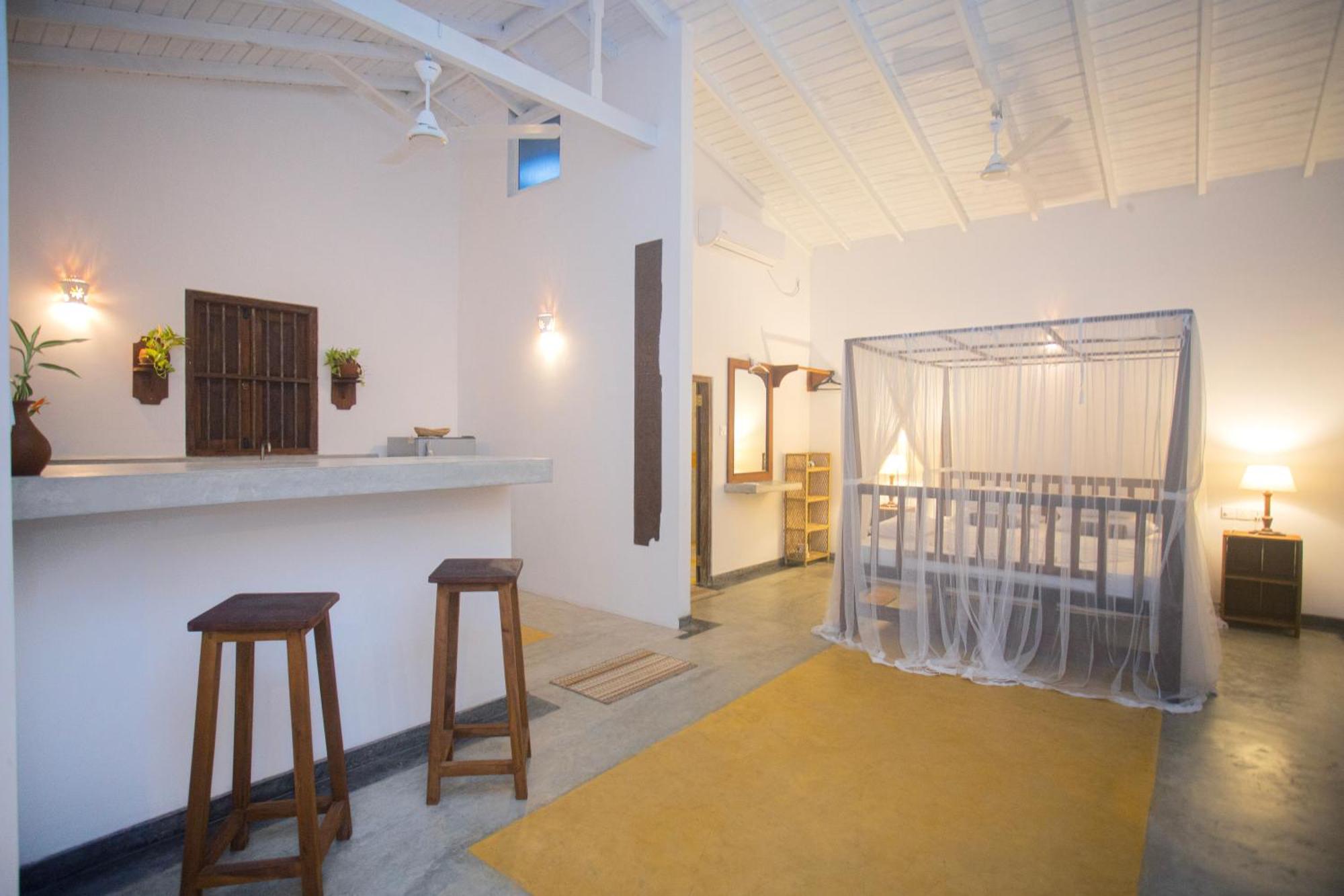 The Chilli Studio Apartment Unawatuna Exterior photo