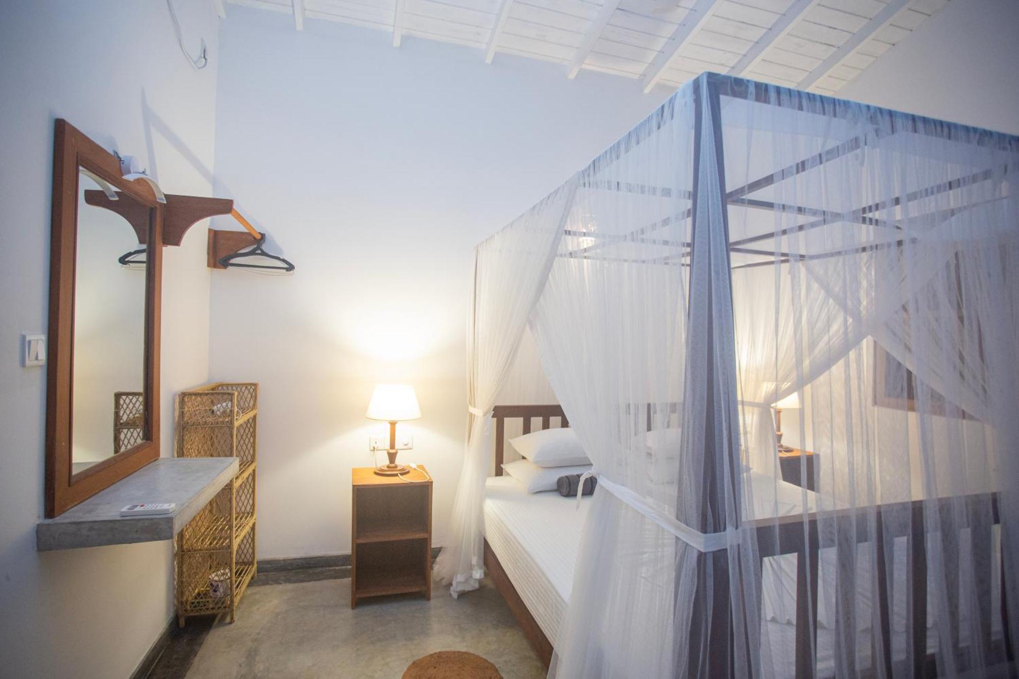 The Chilli Studio Apartment Unawatuna Exterior photo
